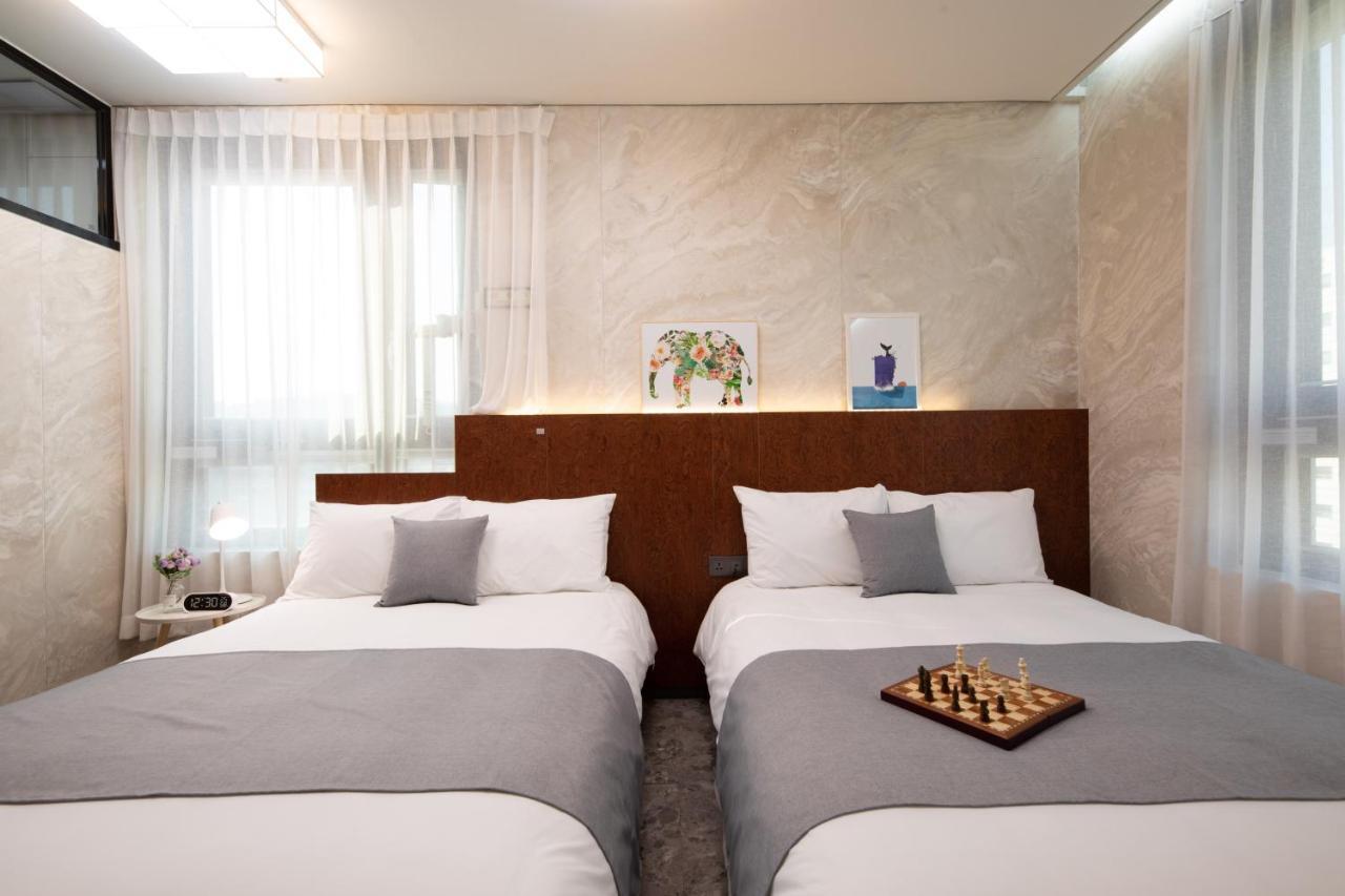 Hotel Dm Seoul Exterior photo